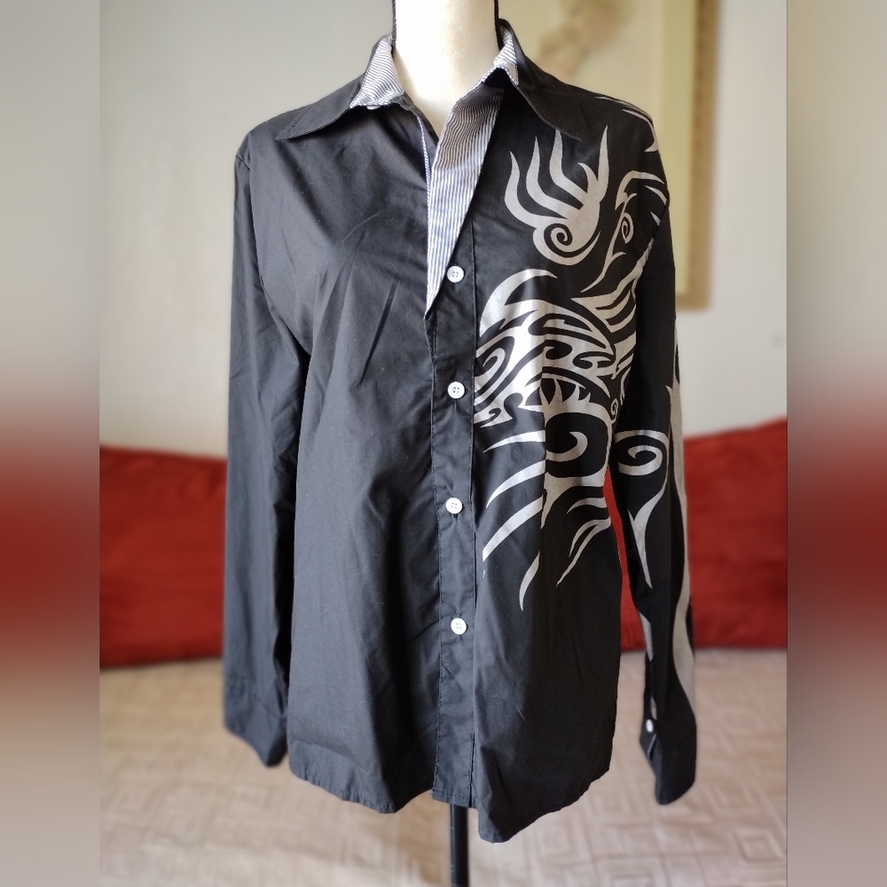Jeansian tribal tattoo flip cuff long sleeve button-front Polynesian shirt Sz Lg